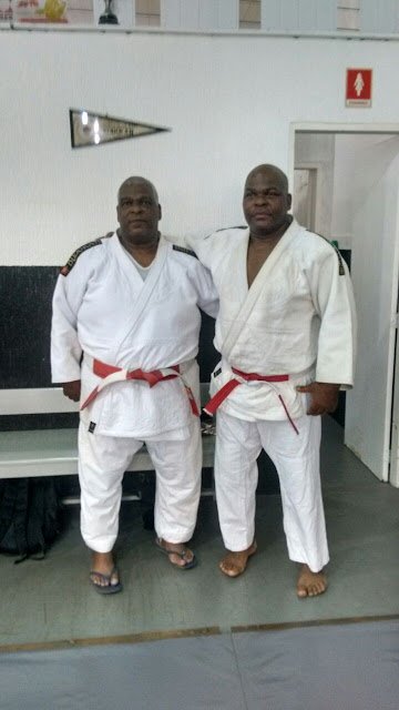 Senseis Sérgio Leite e Irineu Leite - Judô Oriente Uberaba